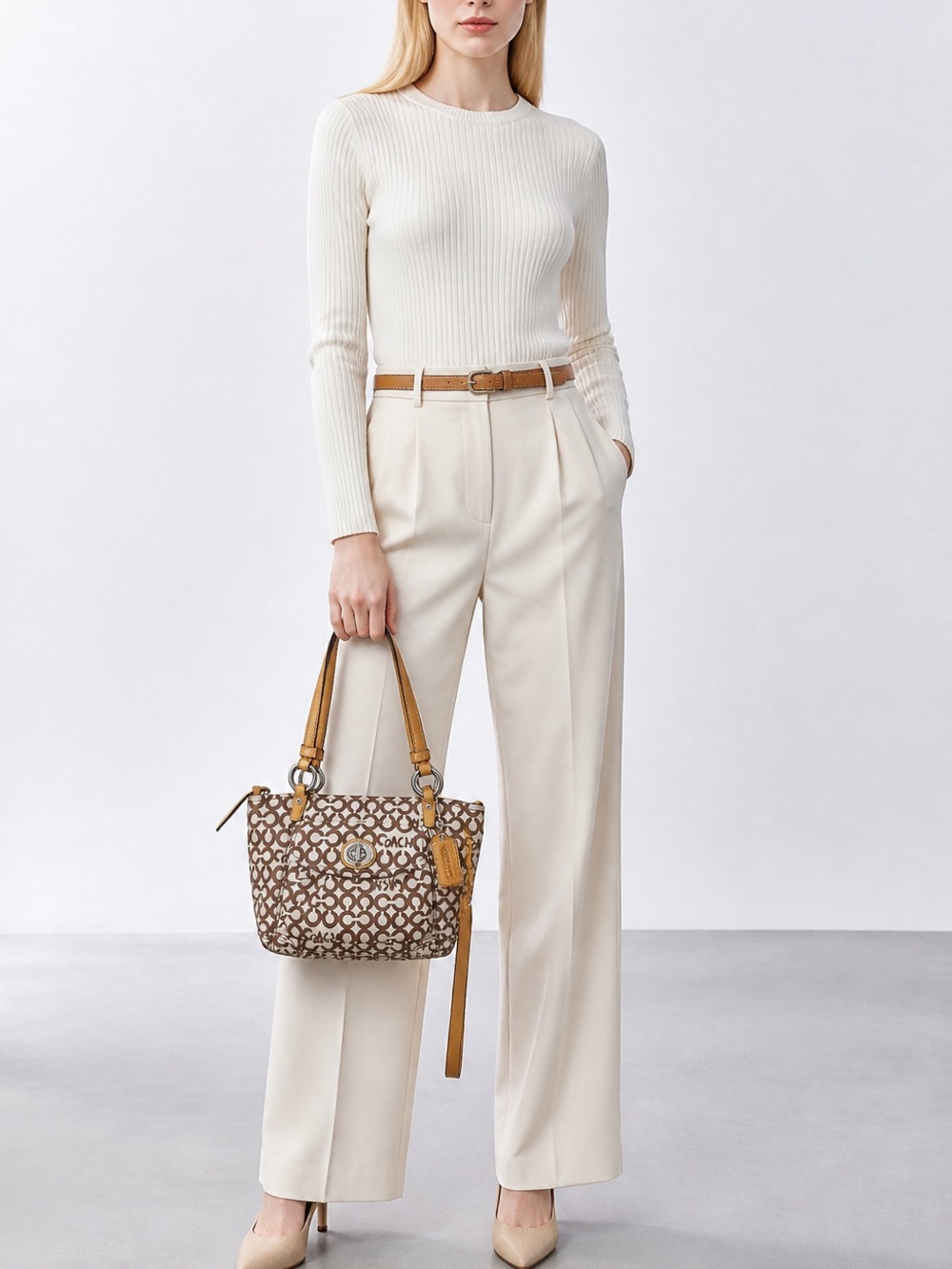 Coach Leah Optic Art Coated Canvas Crossbody Shoulder Bag in Brown Ivory